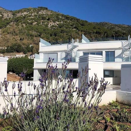 Mediterranean Apartment With Sea Views In Михас Экстерьер фото